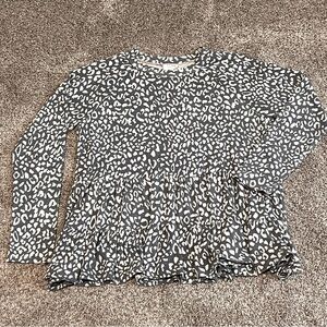 143 leopard print bottom ruffle shirt